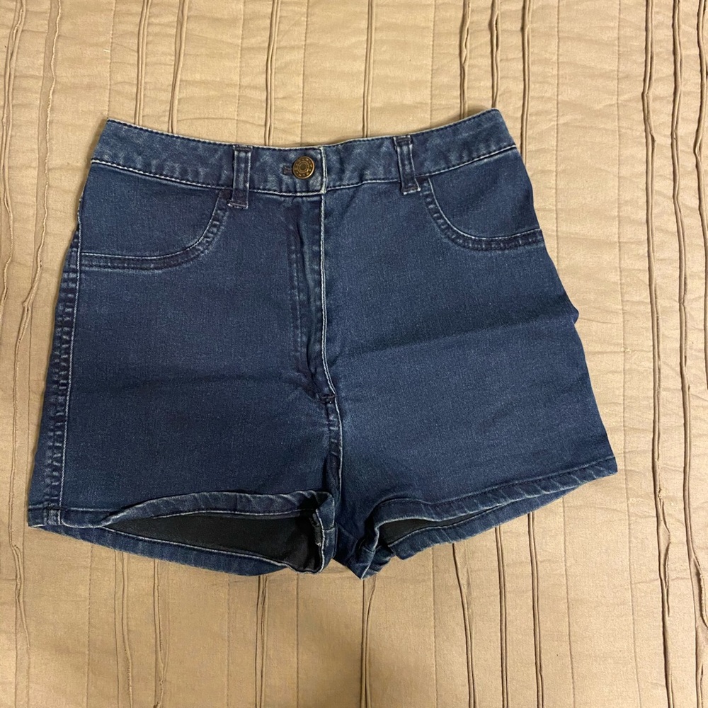 Brandy Melville shorts